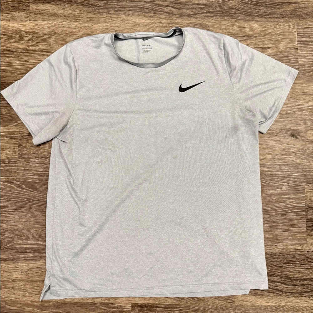 Nike Dri-FIT Gray Athletic T-Shirt Men’s Large Swoosh Gym Tee